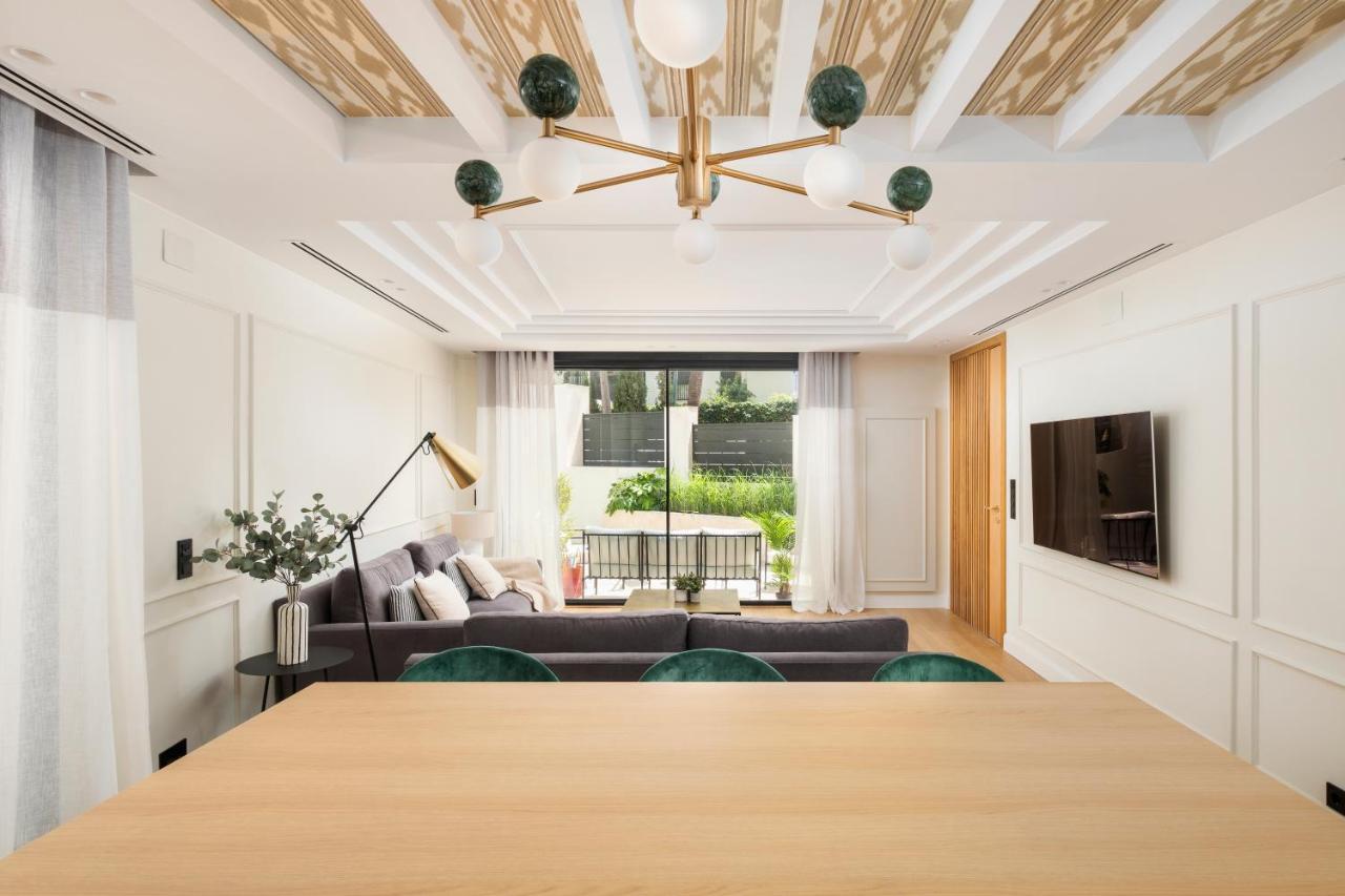 Apartamentos La Zagalilla مالقة المظهر الخارجي الصورة