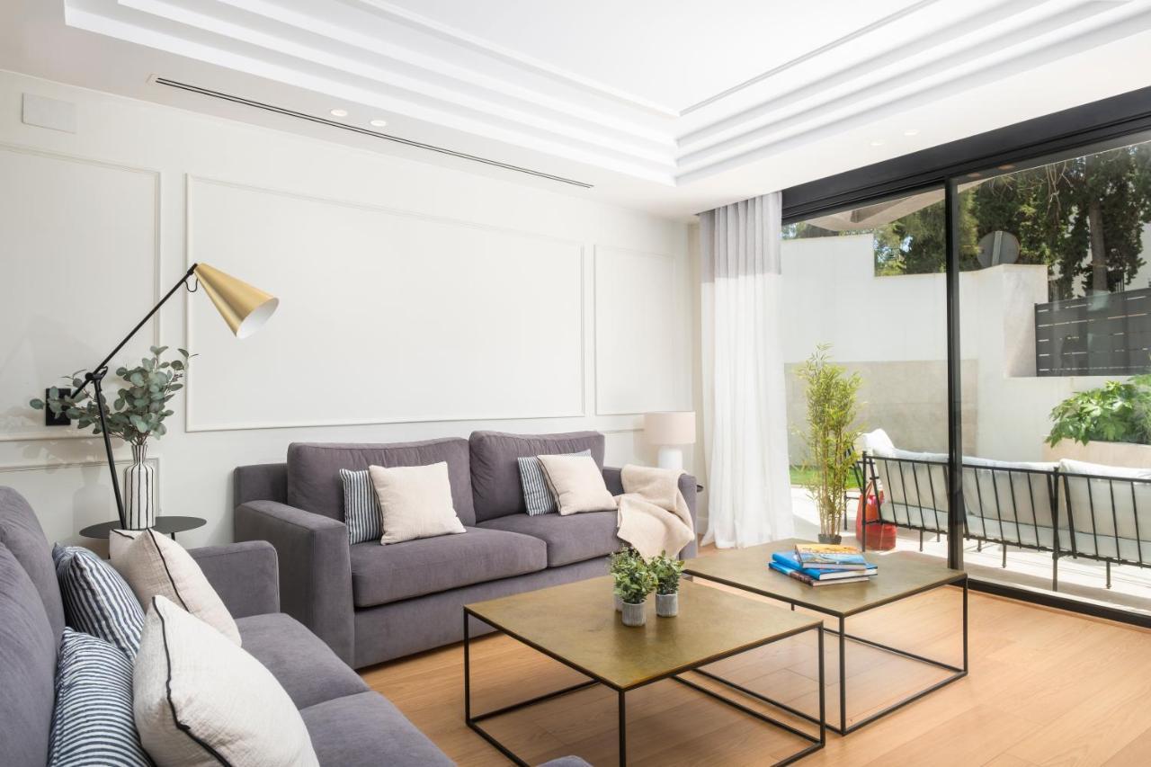 Apartamentos La Zagalilla مالقة المظهر الخارجي الصورة